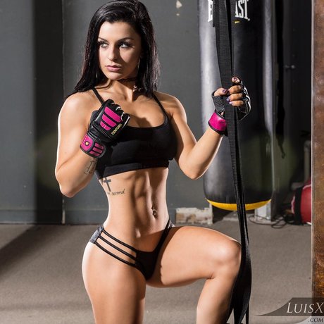 Taylor Vertucci ポルノスター 写真