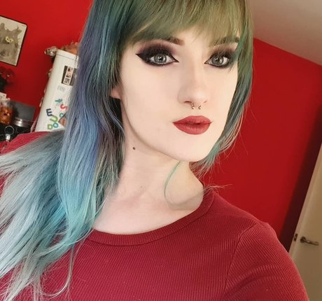 アジアンシスターオンリーファンズ 美しい 写真