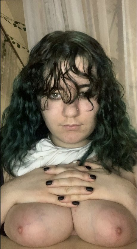 おばあちゃんの巨乳オンリーファンズ 美しいxxx 画像