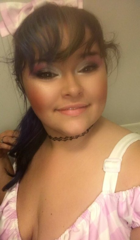 SkyebellaXXX 美しいスター 写真