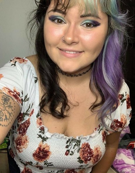 SkyebellaXXX profile image