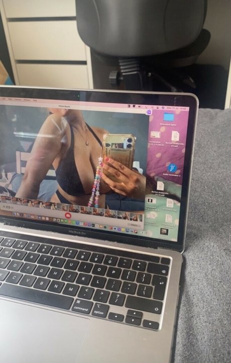 Ambermaybx スターセックス 画像