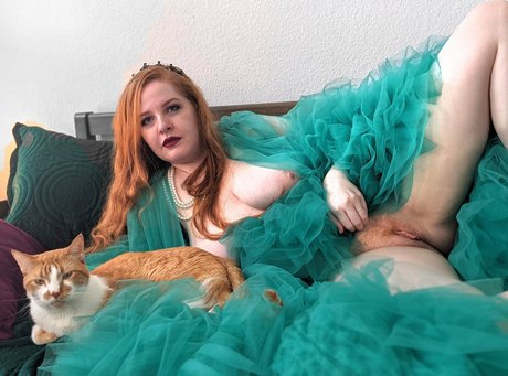 ラテン系ママオンリーファンズ ポルノ 写真