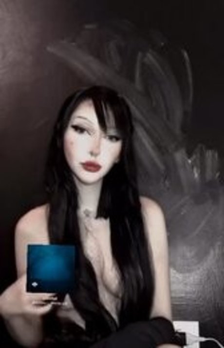 suckmydragon トップ女優 写真
