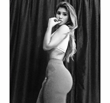 Laureen Pisciotta エロティックなポルノスター 写真