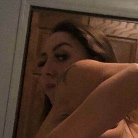 背の高い熟女オンリーファンズ トップ 写真