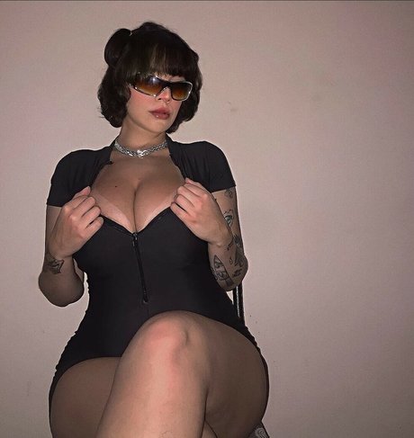 Amy maveriick 最高のモデル 写真