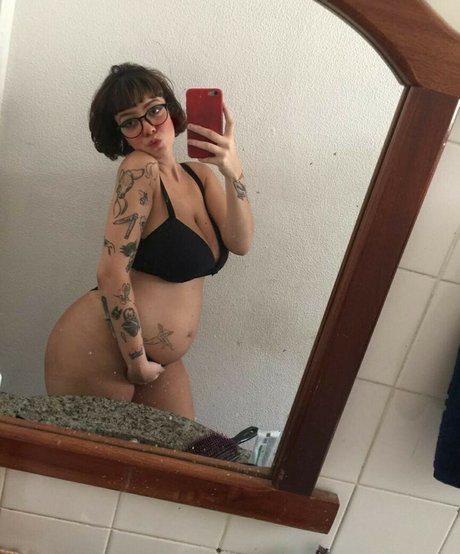 Amy maveriick ポルノスター 写真