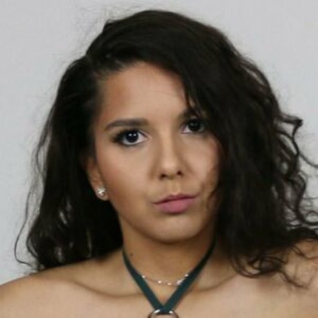 Cheesecake Hey 素敵なポルノスター ギャラリー