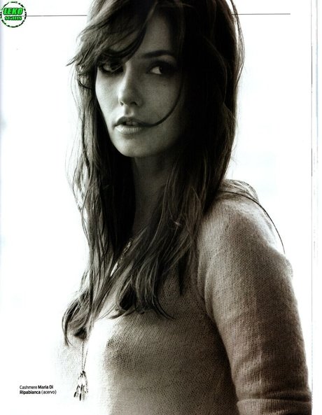 Rosanne Mulholland 美しいモデル 画像