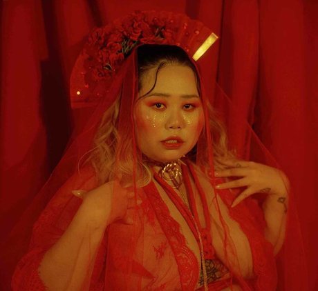 P s Kaguya 裸のポルノスター 写真