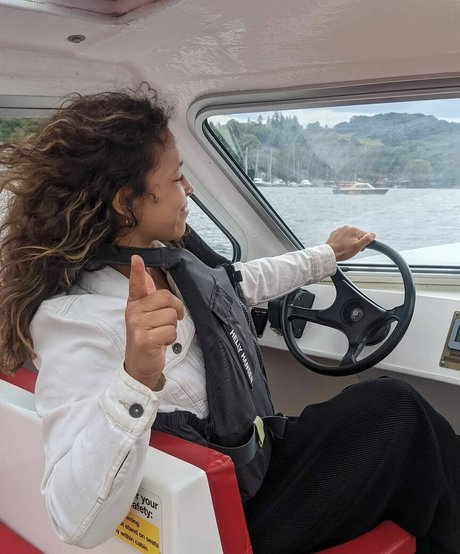 Moya Lothian McLean top profile image