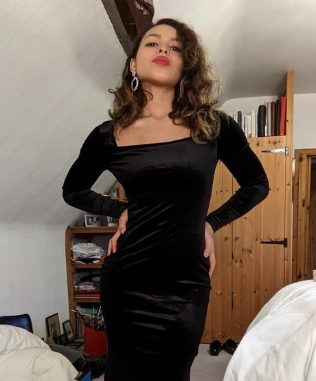 Moya Lothian McLean セックススター 写真