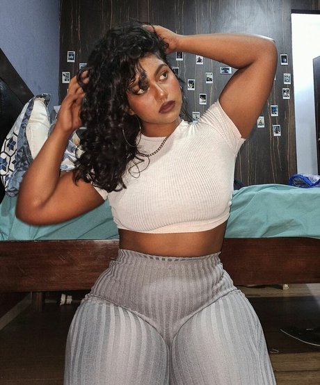 keepinitnejm 限定モデル ギャラリー