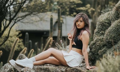 YoonHyoonAikuros 独占女優 写真