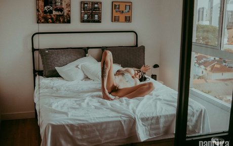 ラテン系ママオンリーファンズ 美しいヌード ギャラリー