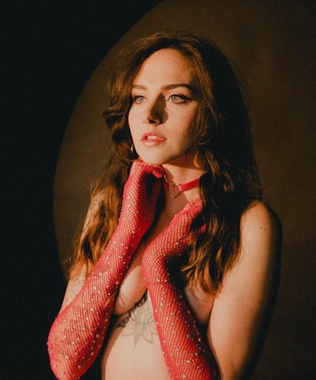 美しいアジア人オンリーファンズ アートxxx アーカイブ