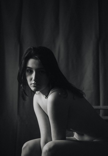 Valeria Shashenok HDスター 画像