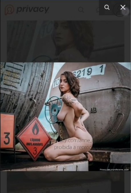Giulianne Duarte ヌード女優 写真