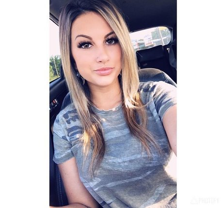 Kayla Lynne Hilton ポルノスター ヌード アーカイブ