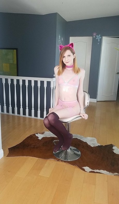 Ally Sparkles ポルノモデル 写真