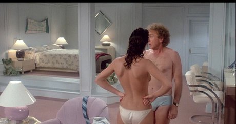 Kelly LeBrock ポルノ女優 写真