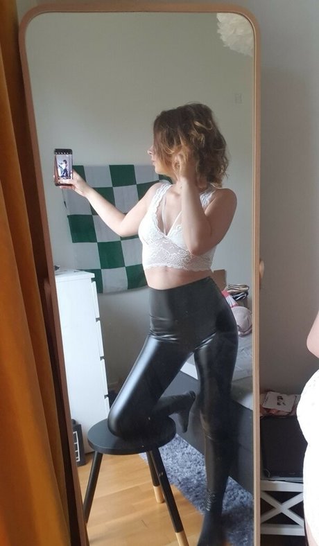 Italkwho 独占ポルノスター 写真