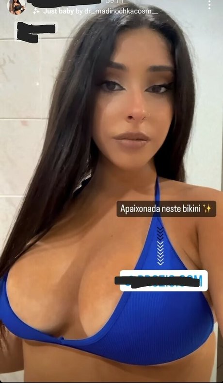 ランジェリーヌードオンリーファンズ ホット 写真