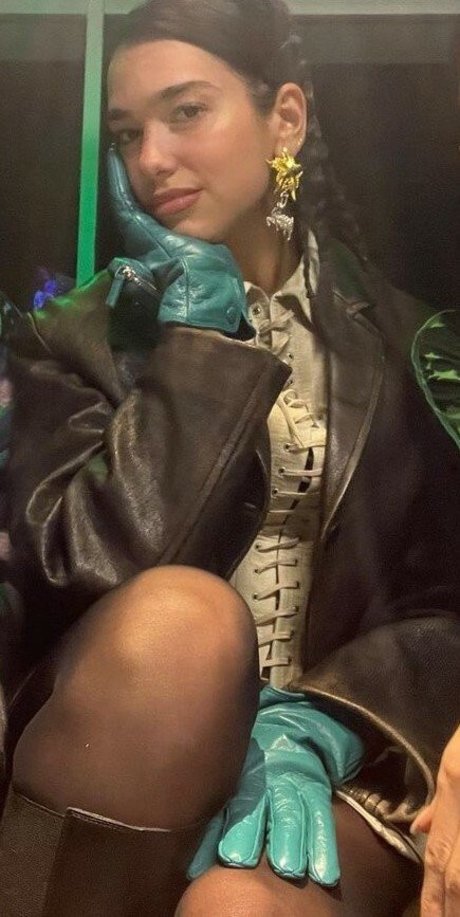 アナルトランスオンリーファンズ ホットポルノ 画像