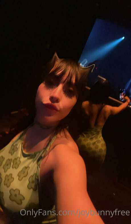 joybunnyfree ポルノスター ヌード 写真