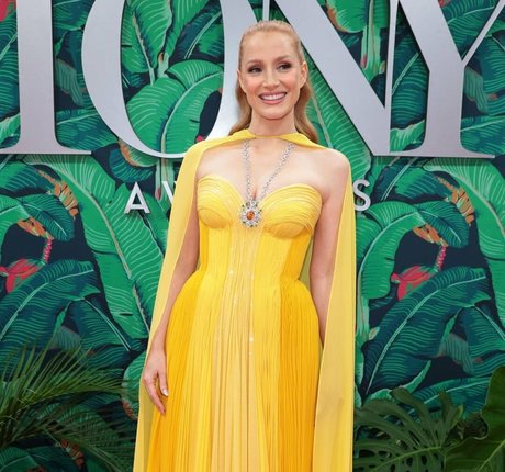 バニーヌードオンリーファンズ セックス 写真