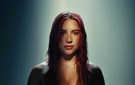 Mackenzie Ziegler ポルノモデル 写真