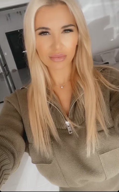 ビーチセックスオンリーファンズ ポルノ ギャラリー