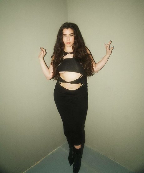 Lauren Jauregui 無料スター 画像
