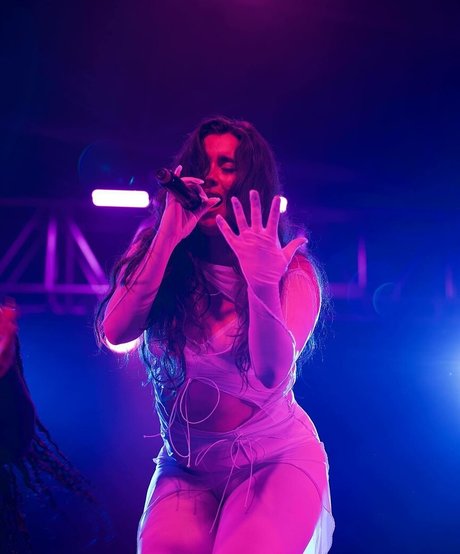 Lauren Jauregui 完璧なモデル ギャラリー