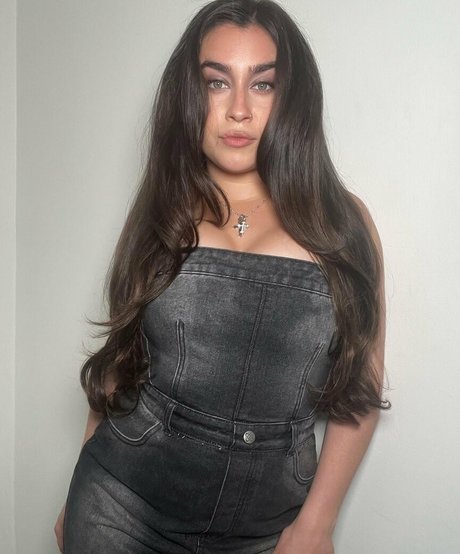 Lauren Jauregui 素敵なモデル アーカイブ
