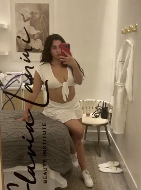 Lauren Jauregui アートポルノスター 画像
