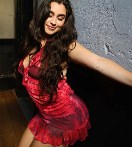 Lauren Jauregui スター 写真