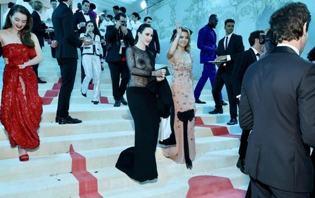 イスラム教徒のオンリーファンズ 美しい裸 写真