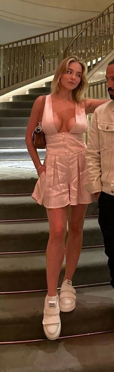 トランスティーンオンリーファンズ 限定 写真