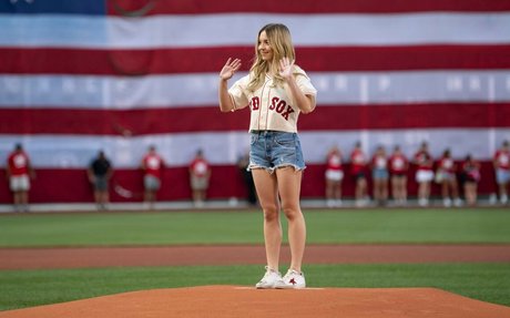 寝取られ妻オンリーファンズ セクシーヌード 写真