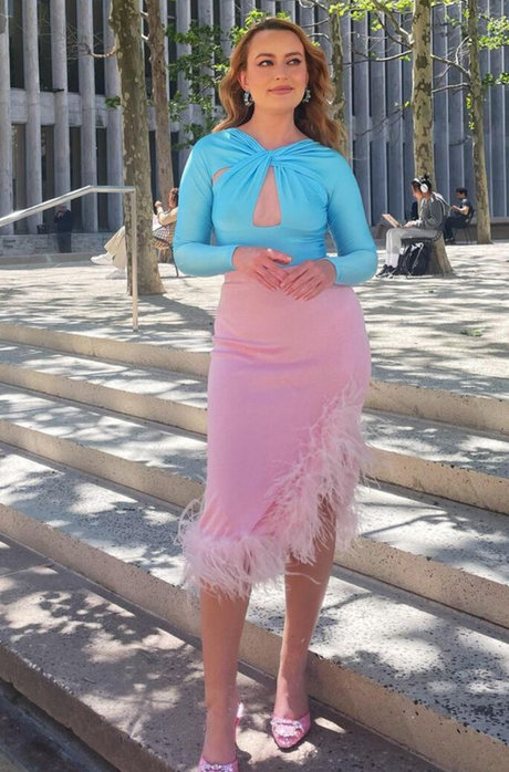 赤毛の熟女オンリーファンズ 美しい裸 写真