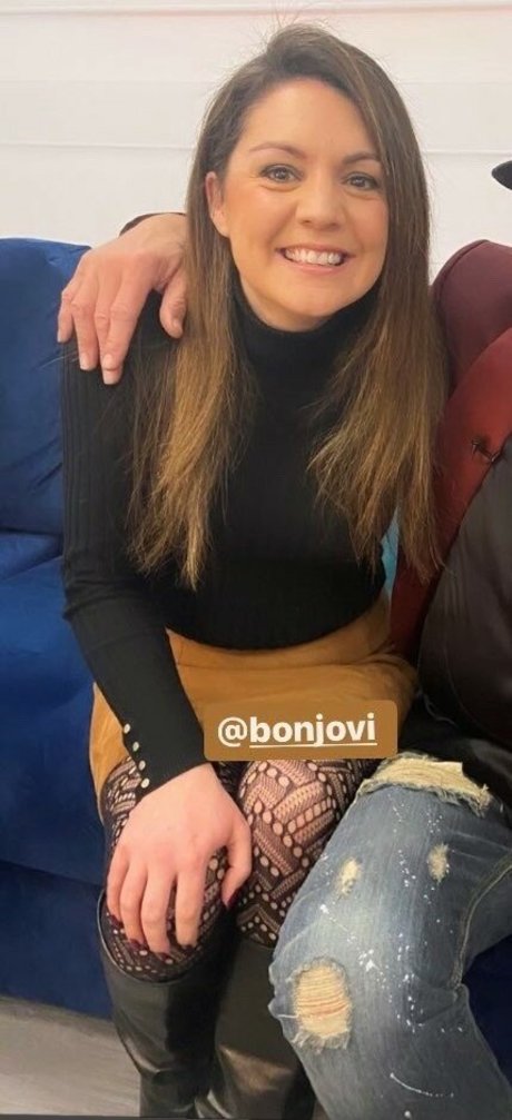 Laura Tobin セクシーモデル 写真