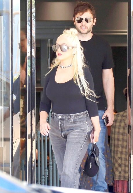 ダーティトークJOI オンリーファンズ セクシー 写真