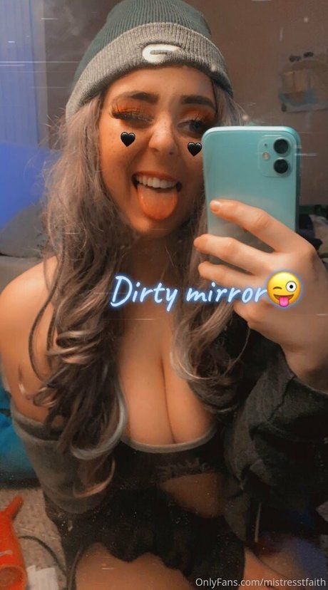 mistresstfaith エロティックモデル 写真