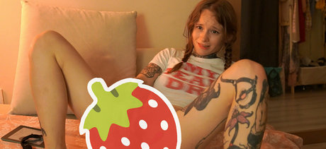 クソなオンリーファンズ セクシー裸 写真