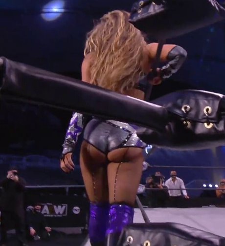 Anna Jay 無料モデル 画像