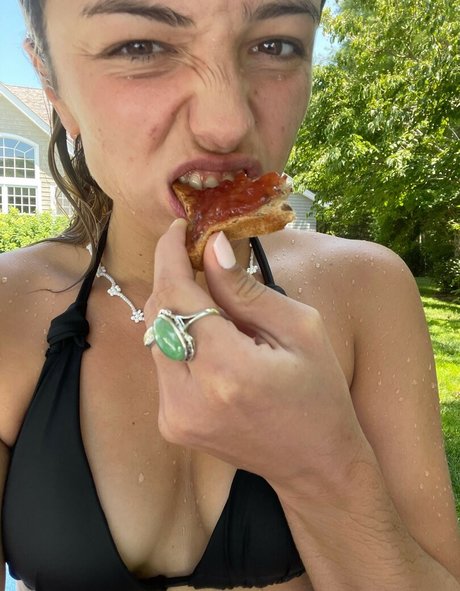 大きなお尻のオンリーファンズ HD 写真