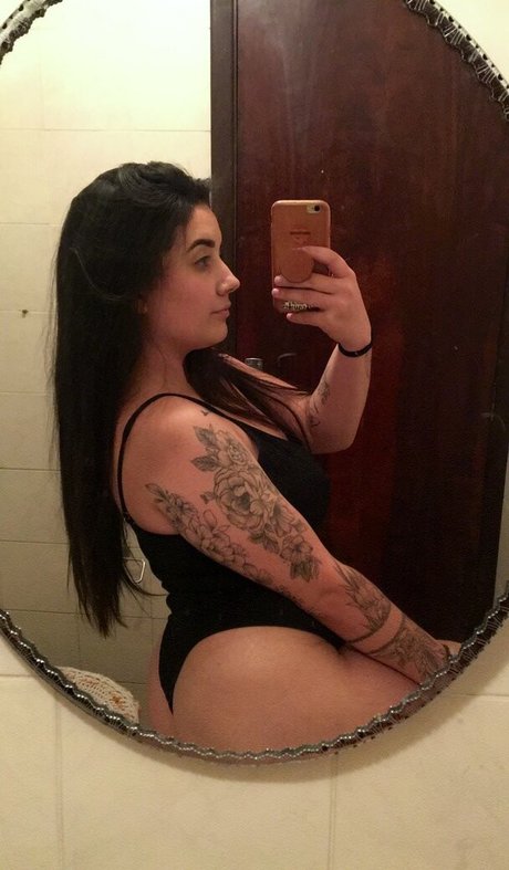 Meninas De Curitiba ポルノスター ヌード アーカイブ