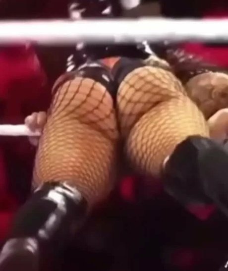 垂れ下がった熟女オンリーファンズ アダルト 写真